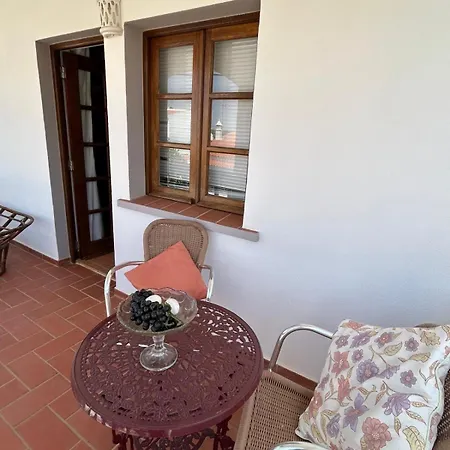 Carolina Villa *