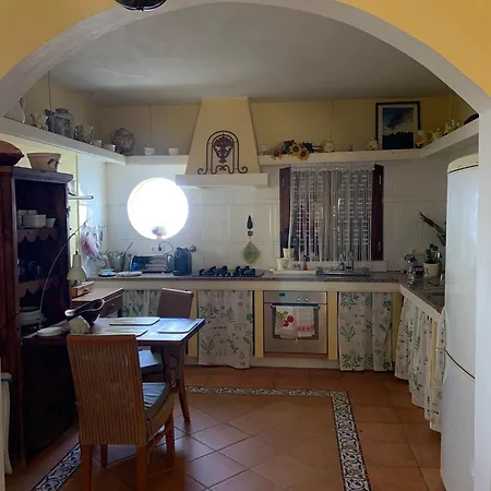 Carolina Villa *